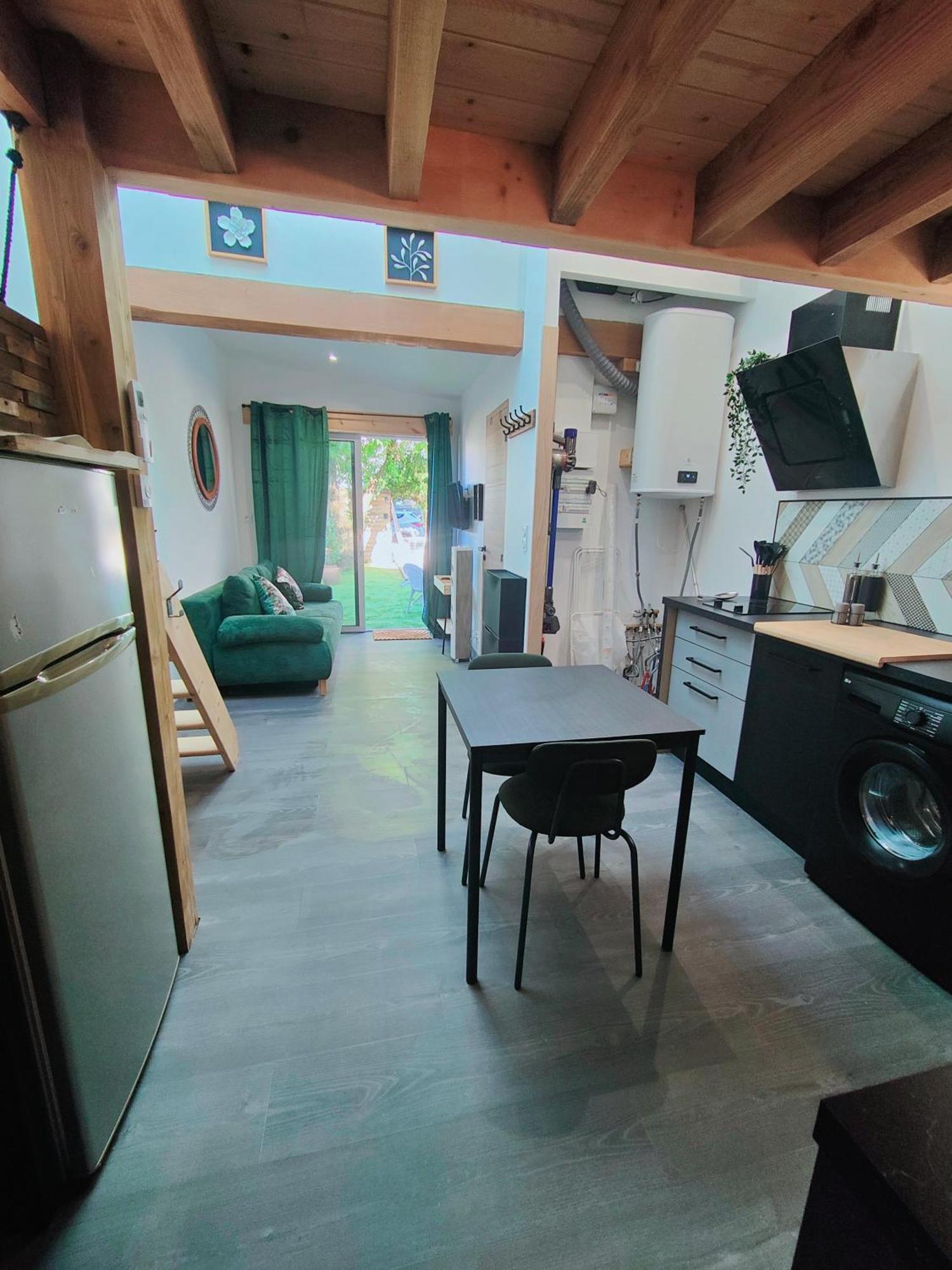 Tiny House Avec Jardin Et Acces Piscine Chauffee Villa Saint-Médard-en-Jalles Eksteriør billede
